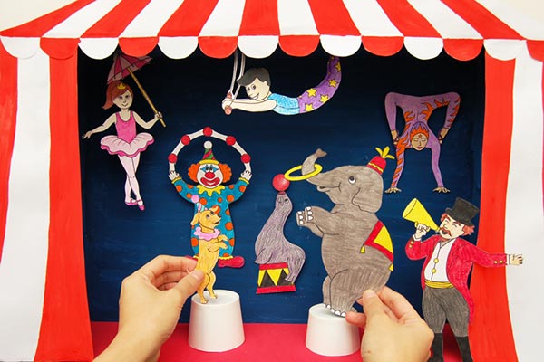 Circus Diorama and Circus Puppet Theater craft