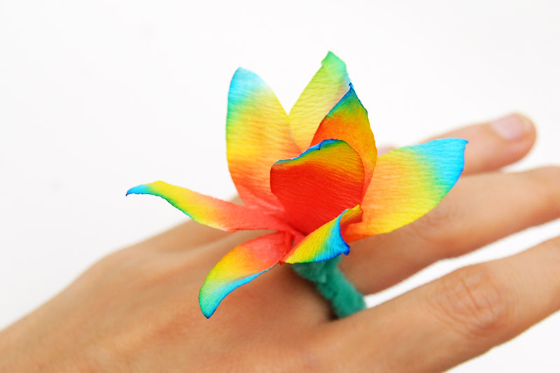 MORE IDEAS - Make a flower ring.