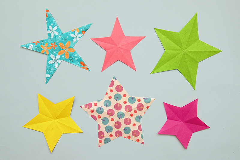 Folding Paper Stars, Kids' Crafts