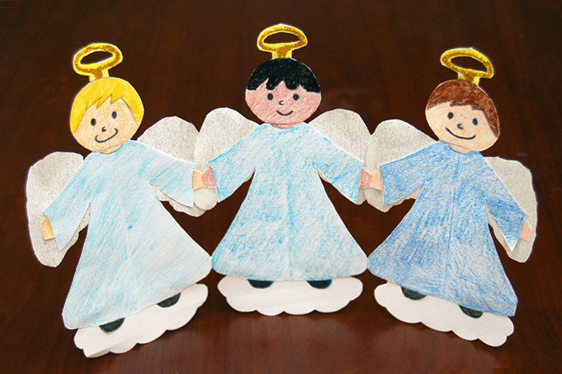 Paper Angel Chain | Kids' Crafts | Fun Craft Ideas | FirstPalette.com