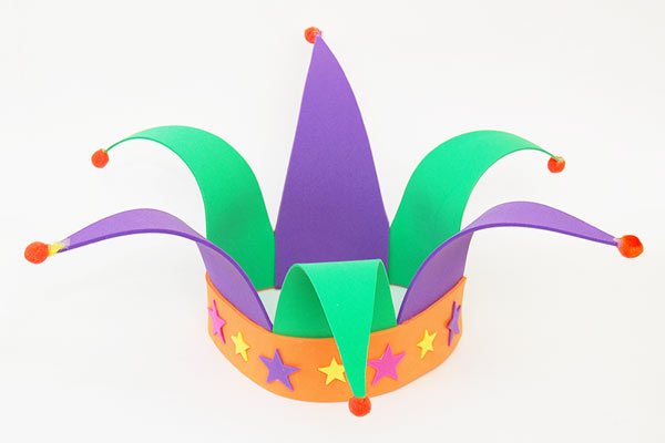 Clown Hat | Kids' Crafts | Fun Craft Ideas | FirstPalette.com